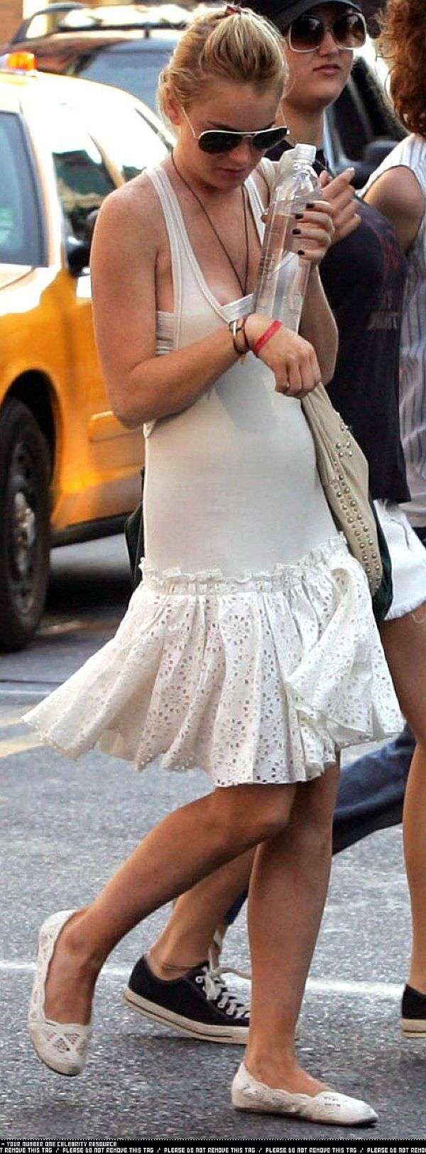 Lindsay Lohan Up Skirt