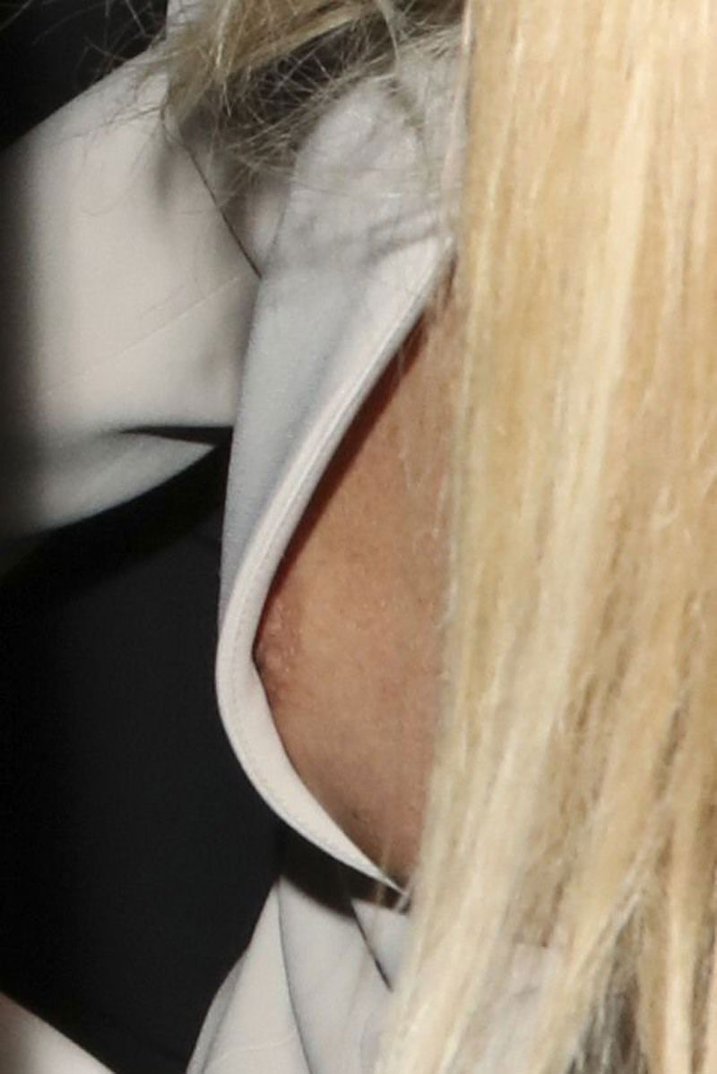 Amanda Holden Nipple Peek in White Blazer - Taxi Driver Movie