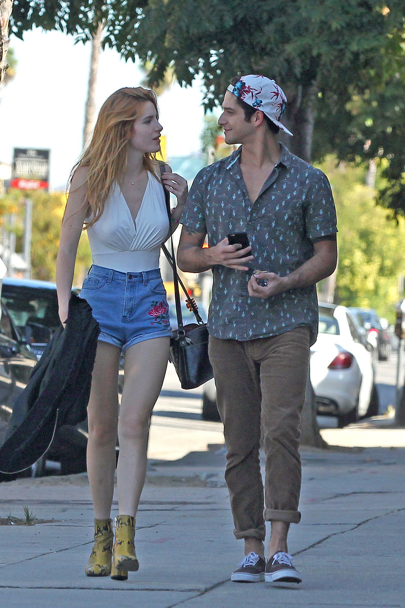 800px x 1200px - Bella Thorne Puffy Nipples While Out for a Walk - Taxi ...