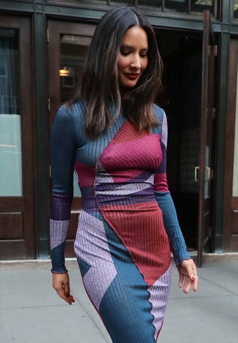 olivia munn camel tor