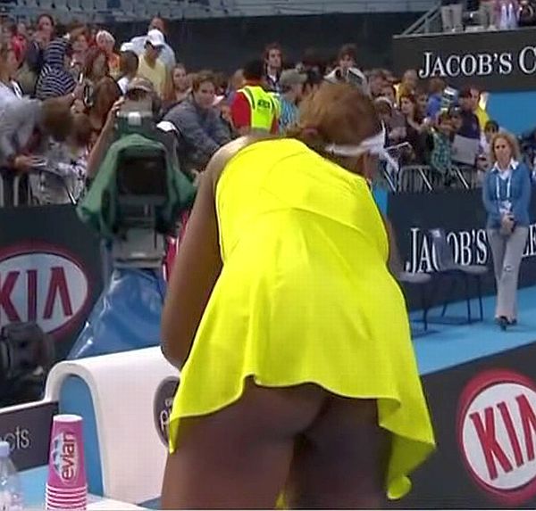 600px x 573px - Venus Williams Upskirt At Australian Open 2010. Download ...